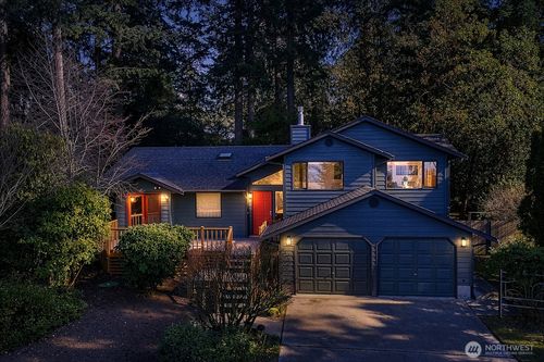 5947 Sundown Ln, Freeland, WA, 98249-9726 | Card Image