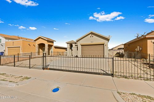 7213 Copper Trail Ave, El Paso, TX, 79934-3415 | Card Image