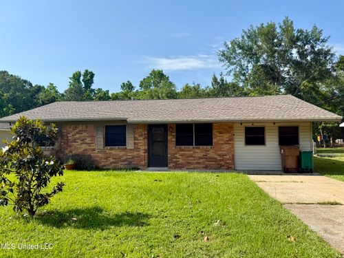 108 Mount Bass, Long Beach, MS, 39560-4421 | Card Image