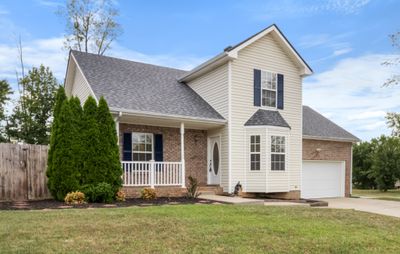 1425 Cedar Springs Cir, House other with 3 bedrooms, 2 bathrooms and 2 parking in Clarksville TN | Image 1