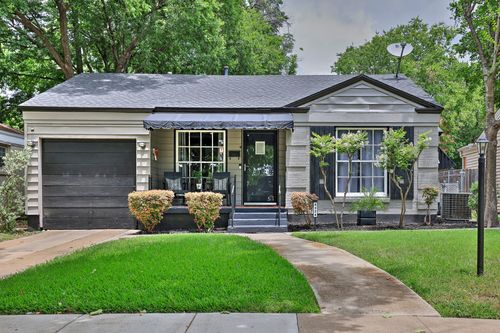 4324 Curzon Ave, Fort Worth, TX, 76107-5402 | Card Image