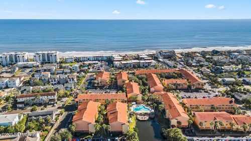 c32-200 Laguna Villa Blvd, JACKSONVILLE BEACH, FL, 32250-4052 | Card Image