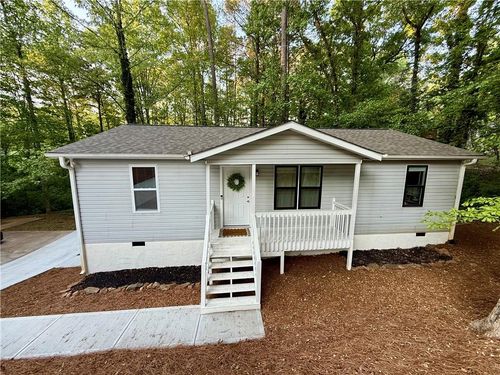 140 Rosewood Dr, dallas, GA, 30132-3509 | Card Image