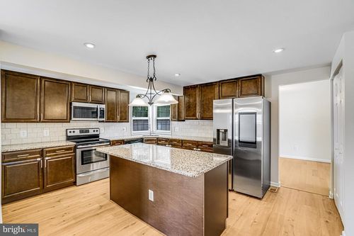 7307 Bonniemill Ln, SPRINGFIELD, VA, 22150-4426 | Card Image