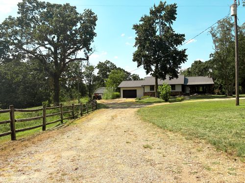 567 East Rd, Goodman, MO, 64843-9217 | Card Image