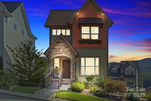 70 Tudor Way, Black Mountain, NC, 28711-0168 | Card Image