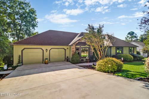 16 Victoria Way, Crossville, TN, 38558 | Card Image