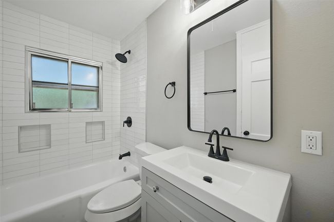 4812 Marks Pl, House other with 2 bedrooms, 1 bathrooms and null parking in Fort Worth TX | Image 12