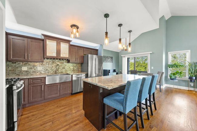 24608 George Washington Dr, Townhouse with 3 bedrooms, 2 bathrooms and 2 parking in Plainfield IL | Image 8
