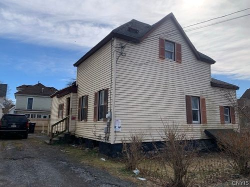 219 Grand Ave, Syracuse, NY, 13204-2723 | Card Image