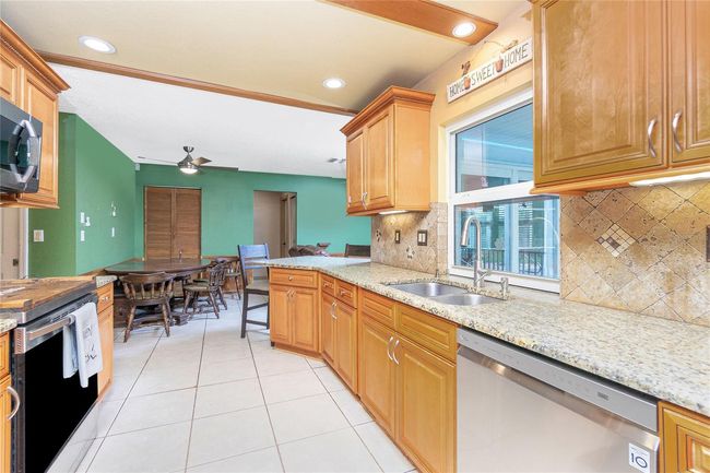 3545 Syracuse St, House other with 3 bedrooms, 2 bathrooms and null parking in PORT CHARLOTTE FL | Image 14