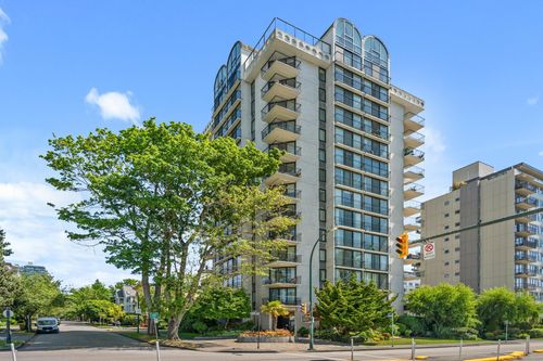 601-1575 Beach Avenue, Vancouver, BC, V6G1Y5 | Card Image