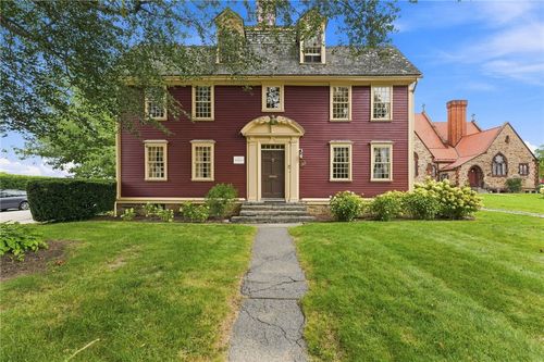 59 Washington Street, Newport, RI, 02840 | Card Image