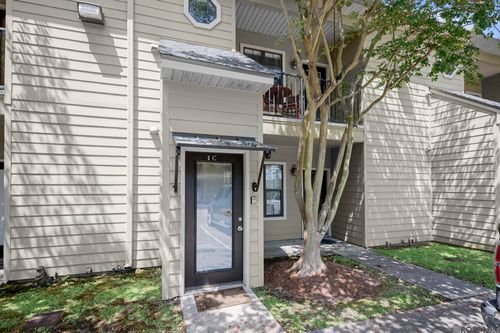 1-c-612 S Kenilworth Pkwy, Baton Rouge, LA, 70820-8731 | Card Image