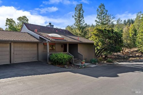2 Oak Forest Lane, Santa Rosa, CA, 95409 | Card Image