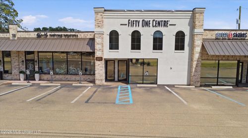 c-610 Highway 51, Ridgeland, MS, 39157-2511 | Card Image