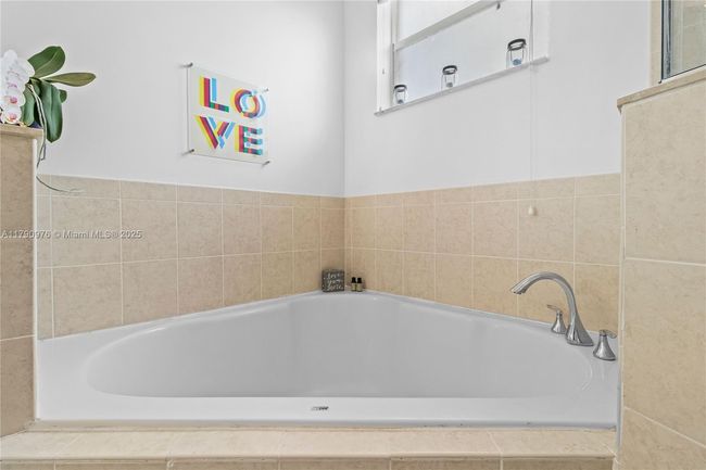 22364 Sw 89 Th Path, Townhouse with 4 bedrooms, 3 bathrooms and null parking in Cutler Bay FL | Image 33