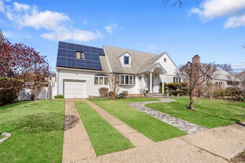 487 Baldwin Ave, North Baldwin, NY, 11510-2503 | Card Image