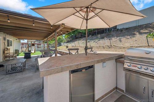 10354 Elmdale Dr, Spring Valley, CA, 91977-5403 | Card Image