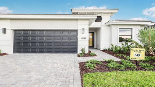 18012 Cresswind Ter, LAKEWOOD RANCH, FL, 34211-1157 | Card Image