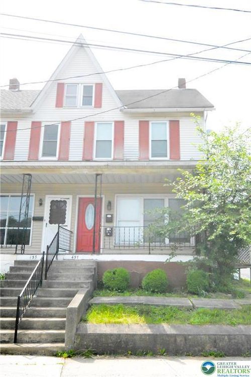 2-457 W Church St, Slatington, PA, 18080-1751 | Card Image