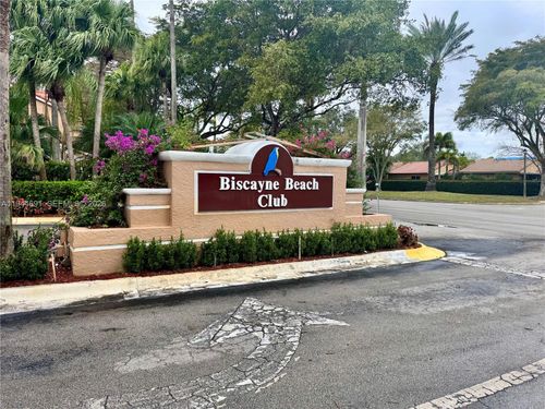 apt-424-10441 Sw 156th Ct, Miami, FL, 33196-3530 | Card Image