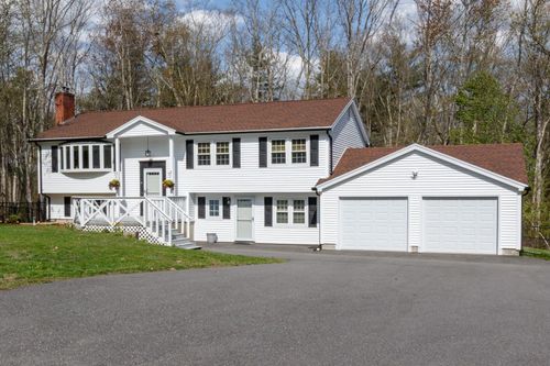 11 Mathew Drive Drive, Merrimack, NH, 03054 | Card Image