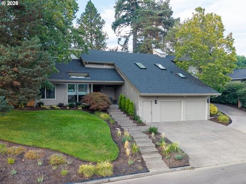 7785 Sw Westgate Way, Portland, OR, 97225-1234 | Card Image