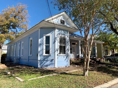 1-203 Devine St, San Antonio, TX, 78210-1361 | Card Image