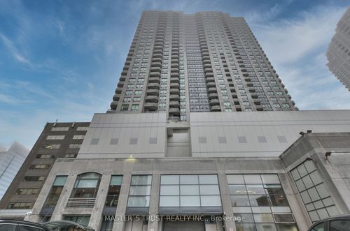706-8 Hillcrest Avenue, North York, ON, M2N6Y6 | Card Image