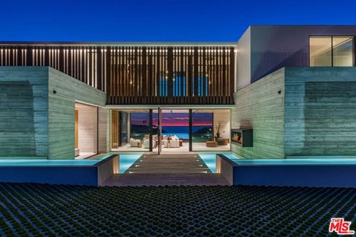 6889 Dume Dr, Malibu, CA, 90265-4224 | Card Image