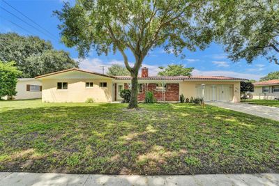 883 Gardenia Lane, House other with 3 bedrooms, 2 bathrooms and null parking in Plantation FL | Image 1