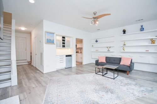 666 N Eldridge Pkwy, Houston, TX, 77079-4423 | Card Image