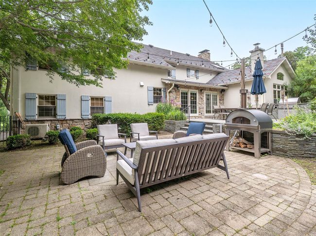 184 Circle Dr, House other with 5 bedrooms, 5 bathrooms and null parking in Manhasset NY | Image 27