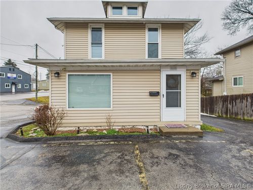 1026 N Clark Blvd, Clarksville, IN, 47129-1812 | Card Image