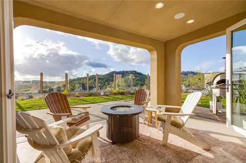 3075 Rue De Latour, Bonsall, CA, 92003-3952 | Card Image