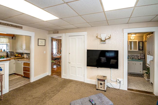 75 Elm St, House other with 5 bedrooms, 2 bathrooms and null parking in Whitefield NH | Image 8