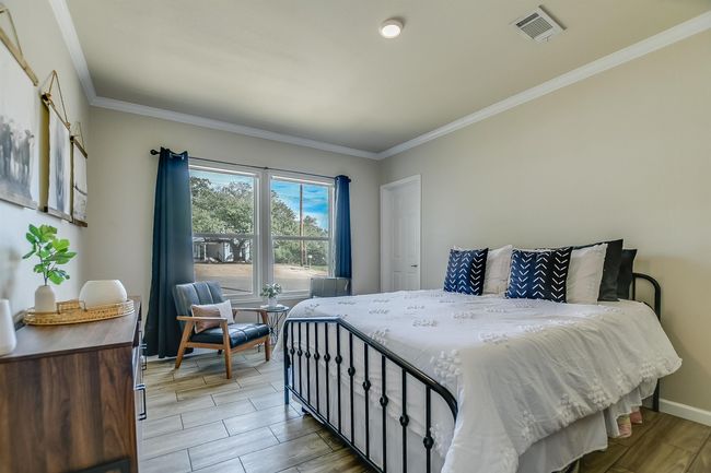 604 County Road 136 A, House other with 4 bedrooms, 2 bathrooms and null parking in Kingsland TX | Image 16