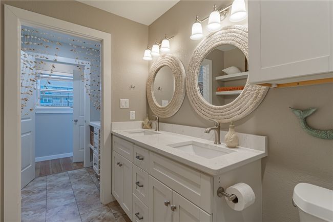 601 - 800 Beach Access Road 1 A, Condo with 3 bedrooms, 2 bathrooms and 2 parking in Port Aransas TX | Image 24