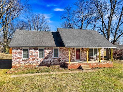 1627 S Locust Ave, Westville, OK, 74965-6173 | Card Image