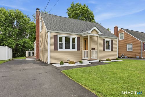 146 Alexander Rd, New Britain, CT, 06053-1062 | Card Image