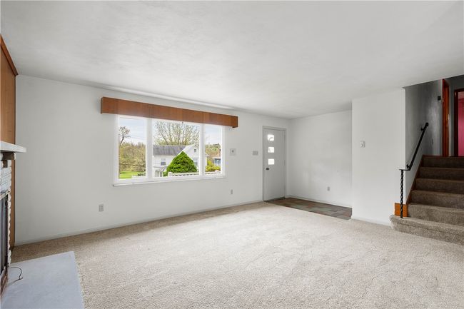 Living Room | Image 6