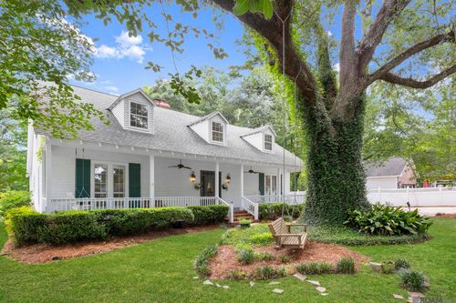 18115 Magnolia Bend Rd, Greenwell Springs, LA, 70739-4719 | Card Image