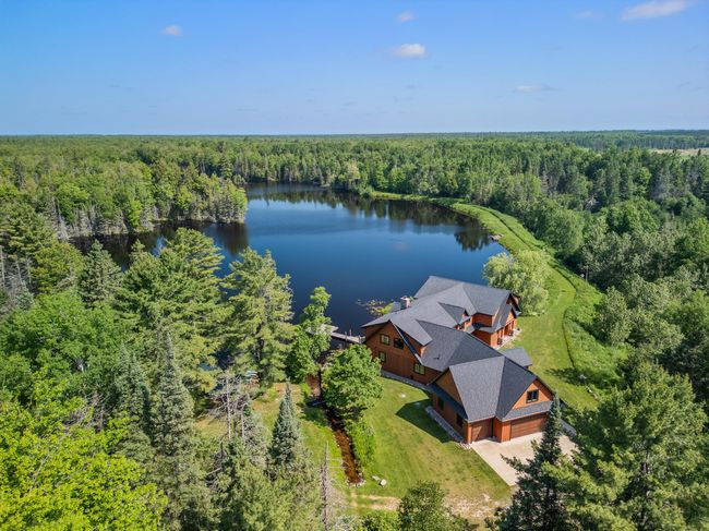 1072 W M 80, House other with 3 bedrooms, 4 bathrooms and null parking in Sault Sainte Marie MI | Image 66