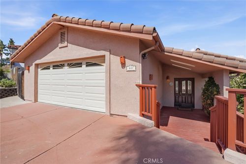 887 N 5th St, Grover Beach, CA, 93433-1321 | Card Image