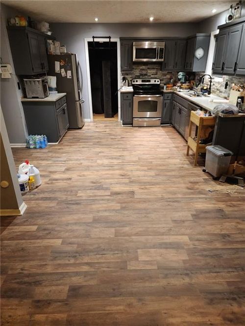 232 Rockingham Dr, Loganville, GA, 30052-5409 | Card Image