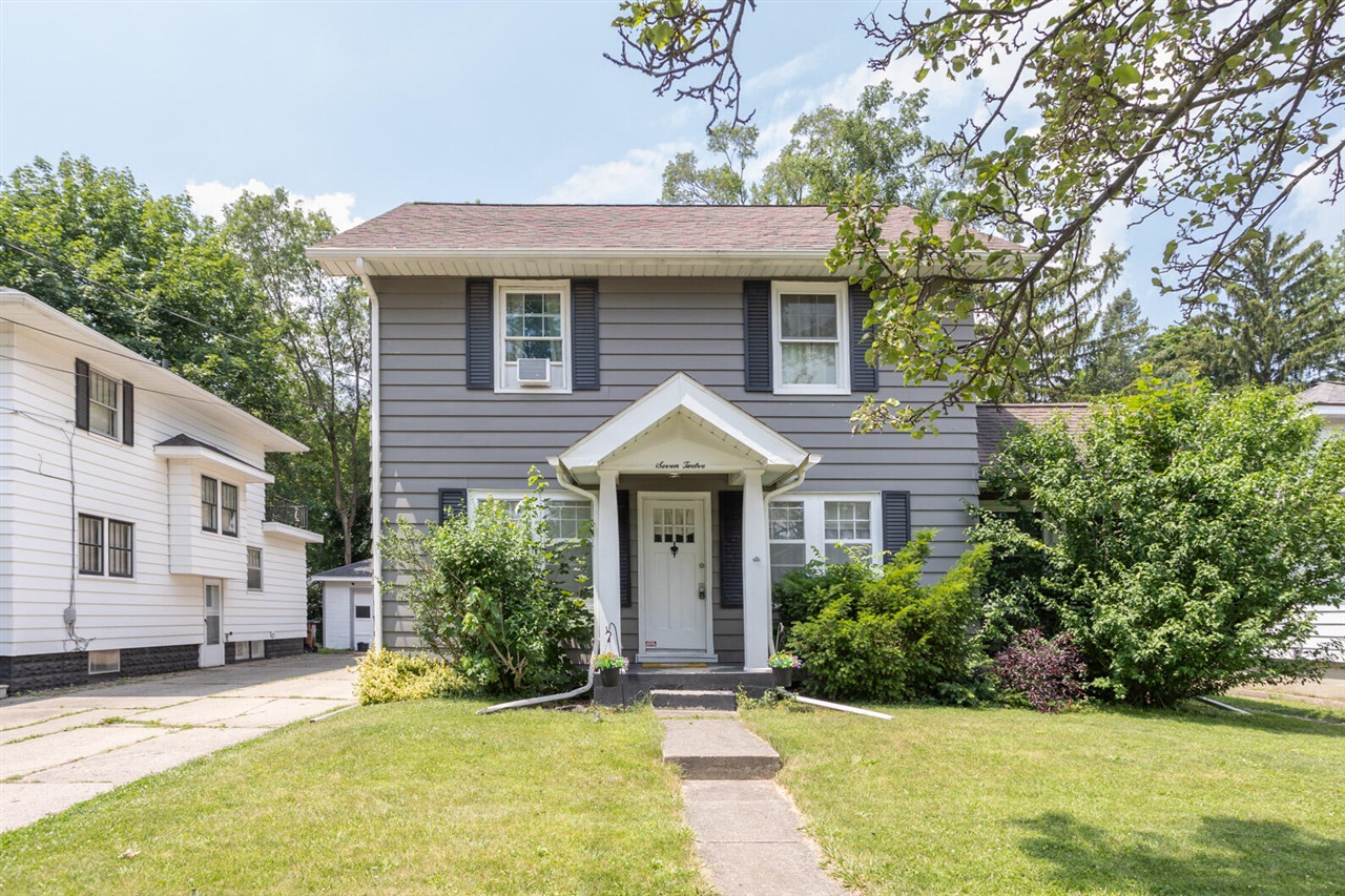 West Ave, Jackson, MI 49203