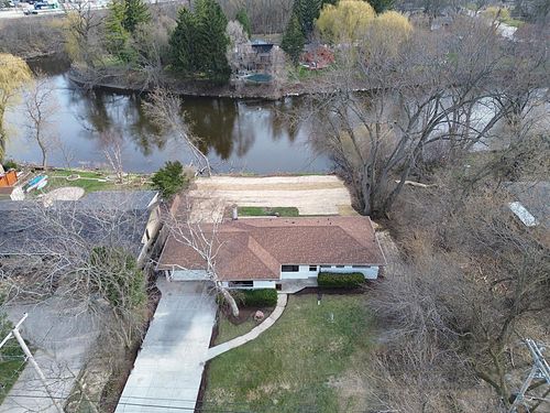 519 W Montclaire Avenue, GLENDALE, WI, 53217 | Card Image