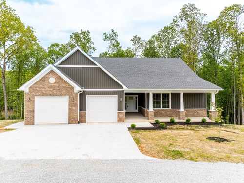 17 Red Oak Dr, Bedford, IN, 47421-9167 | Card Image