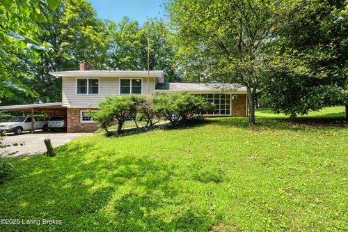 3028 Shadybrook Ln, New Albany, IN, 47150-9437 | Card Image